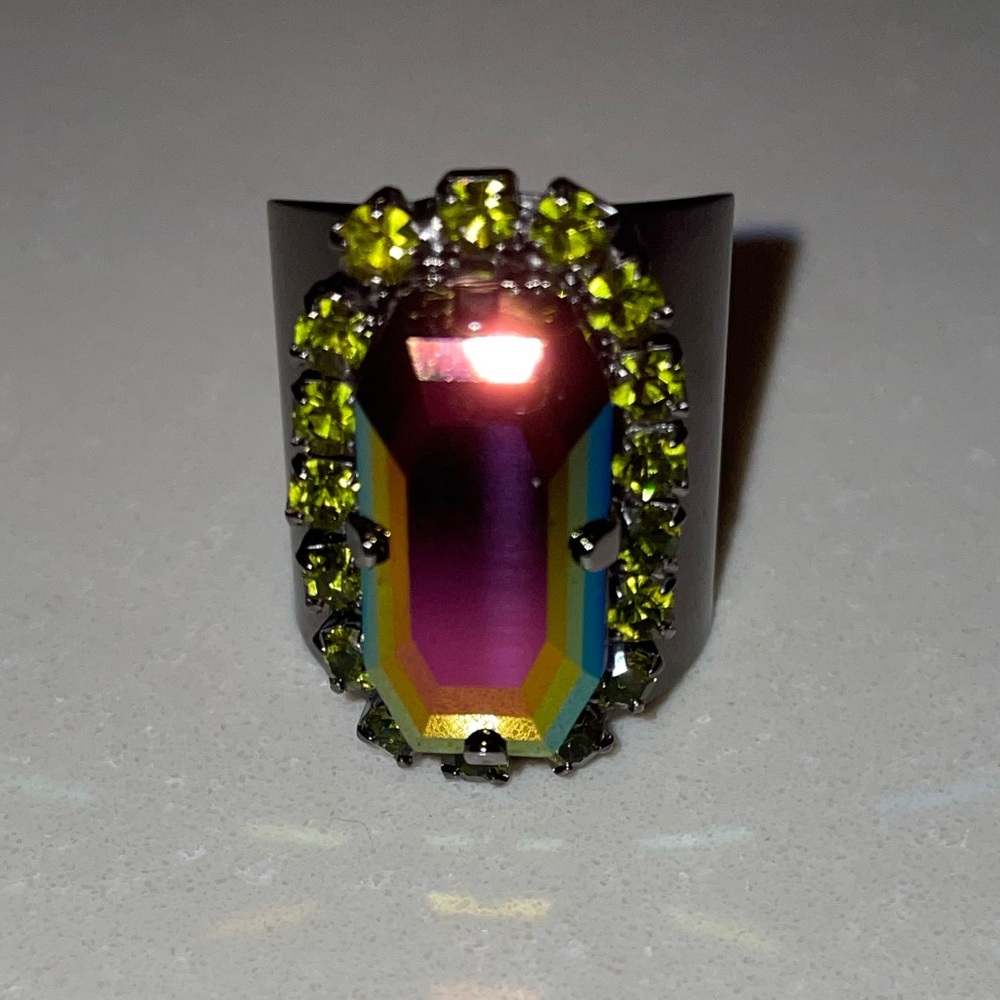 Tova James Ring